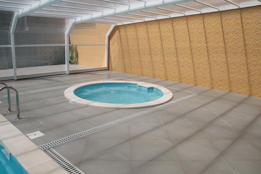 Hotel Colmeia Monte Real Exterior foto