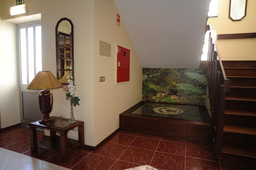 Hotel Colmeia Monte Real Exterior foto